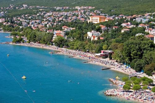 Apartment In Crikvenica 5495
