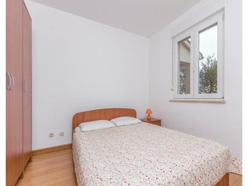One-bedroom Apartment In Alberi