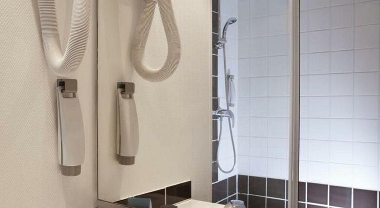 Hotel Ibis Paris Porte de Montreuil