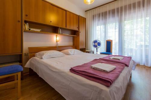Apartment In Dramalj 5751