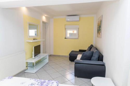 Apartments With A Parking Space Dramalj (crikvenica) - 5594
