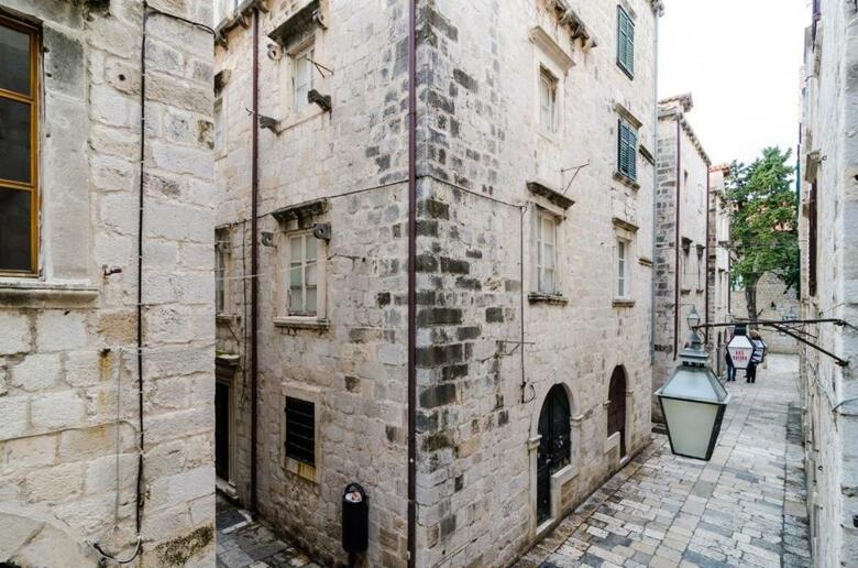 Hostal Rooms Jozomare