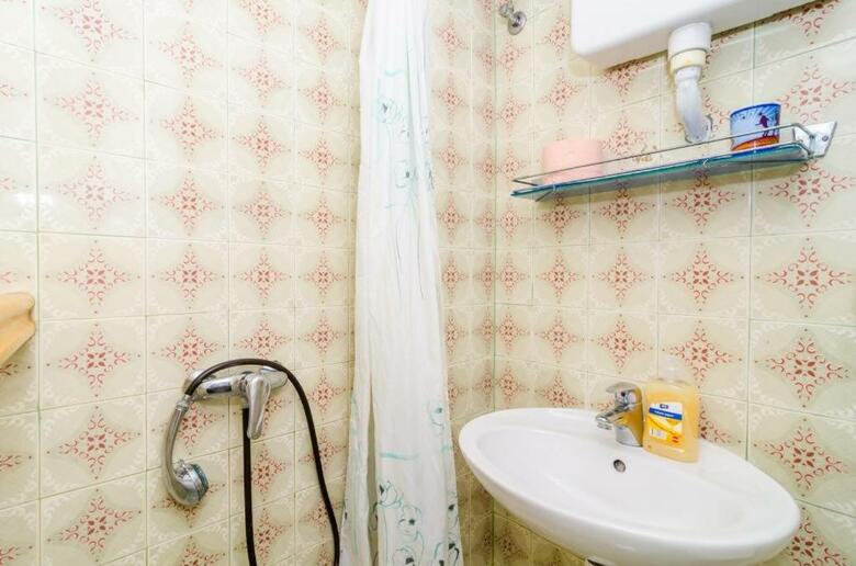 Hostal Rooms Jozomare