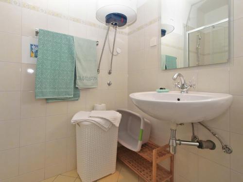 Apartments Mirjana 1555