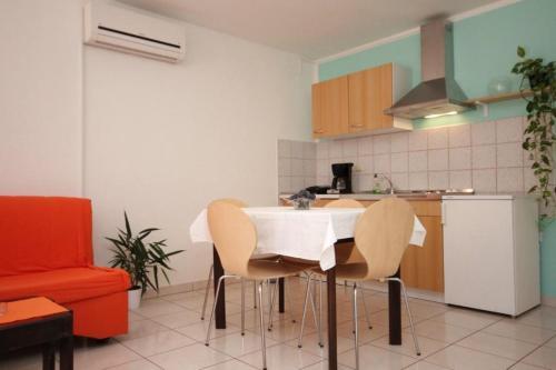 Apartment Valbandon 7227b