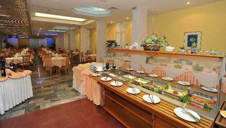 Hotel Tylissos Beach