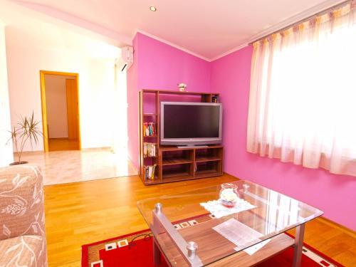 Apartments Stana 1020