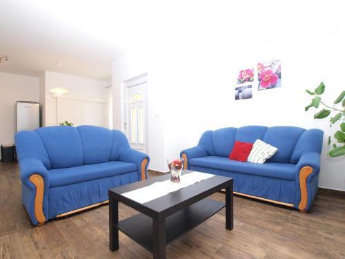 Apartments Suzana 1403