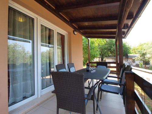 Apartments Suzana 1403