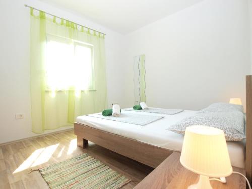 Apartments Suzana 1403