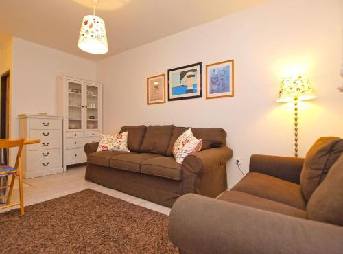 Apartments Josip 1544
