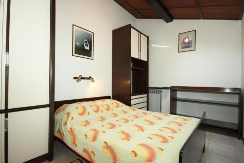 Apartments With A Parking Space Fazana - 7260