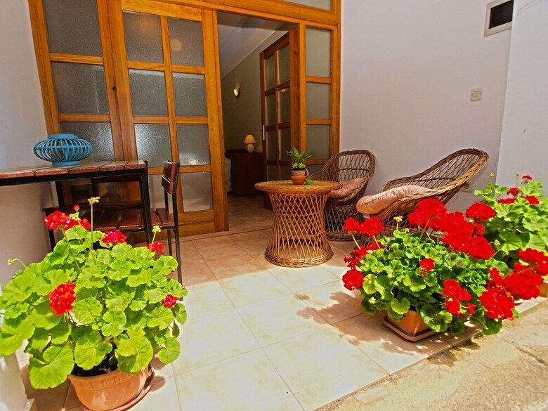 Apartments Milio 1105