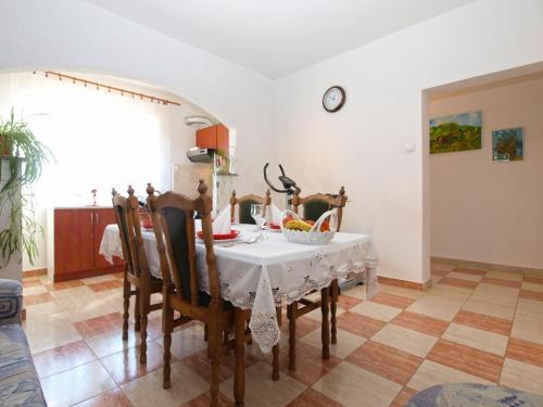 Apartment Ljubica 1789