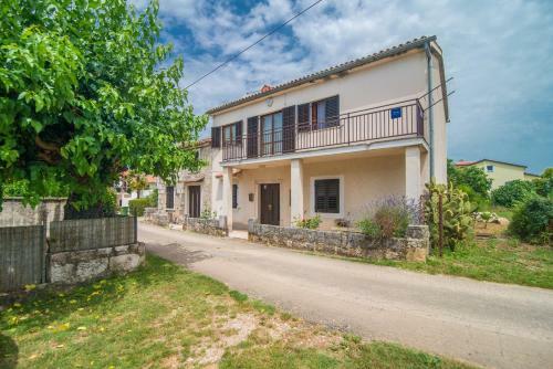 Apartment Ana Coki