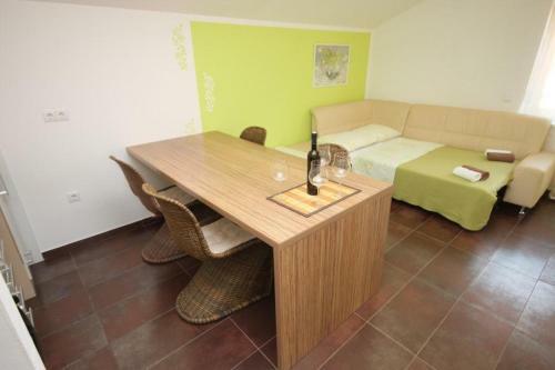 Apartments With A Parking Space Funtana (porec) - 7076