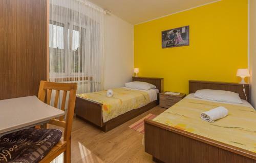 Hostal Funtana Rooms