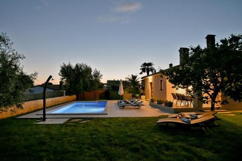 House Vedran 1125