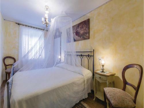 Five-bedroom Holiday Home In Galizana