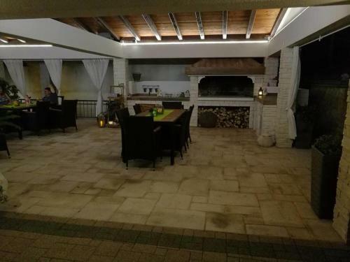 Apartment Gradac 15282b