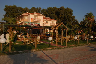 Ceren Hotel