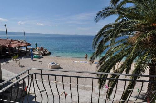 Seaside Holiday House Sumpetar (omis) - 14456