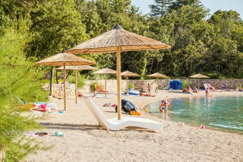Fisherman's Glamping Village