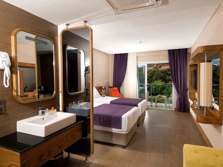 Casa De Maris Spa And Resort Hotel
