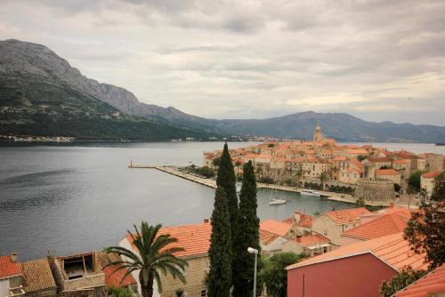 Apartments By The Sea Korcula - 4367