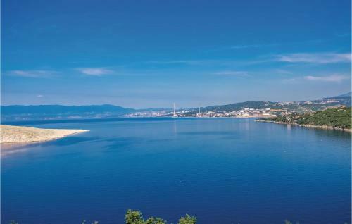 Three-bedroom Apartment In Kraljevica