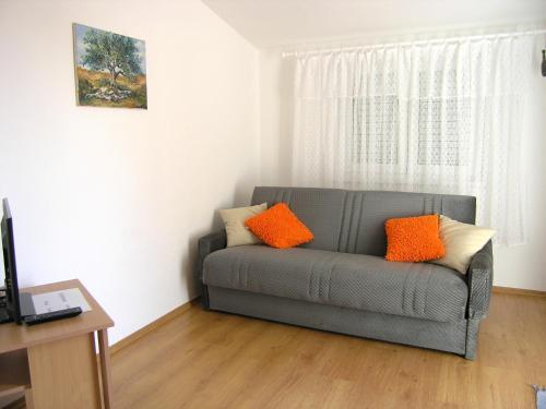 Apartment Kletu?