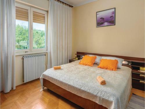 Two-bedroom Apartment In Krsan