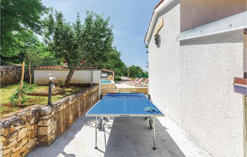 Holiday Home With Pool In Krsan