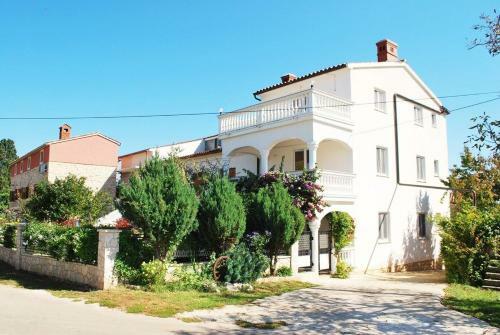 Holiday Home Muntic
