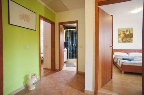 Holiday Home In Liznjan/istrien 17282