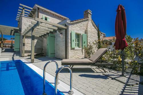 Medulin Stone Villa Zadie