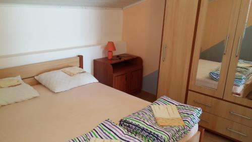 Apartments By The Sea Lopar (rab) - 12534