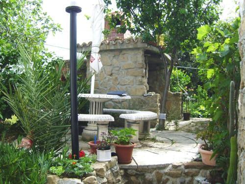 Apartments With A Parking Space Lopar (rab) - 12327