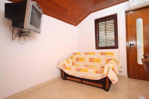 Apartment Lumbarda 9236b