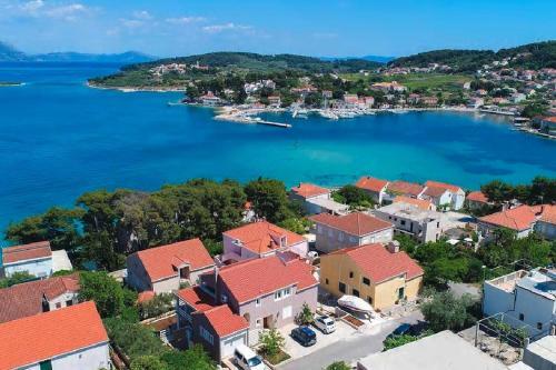 Holiday Home Girasole Lumbarda - Cin101005-f