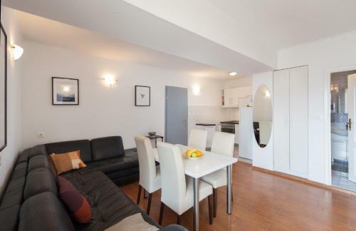 Apartments Zoka