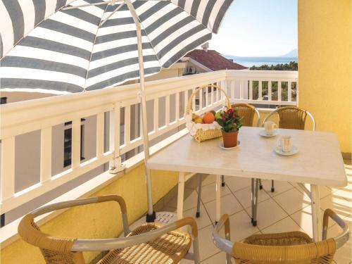 0-bedroom Apartment In Makarska