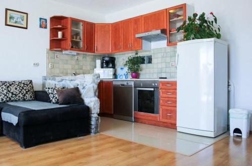 Apartment Makarska 15200c