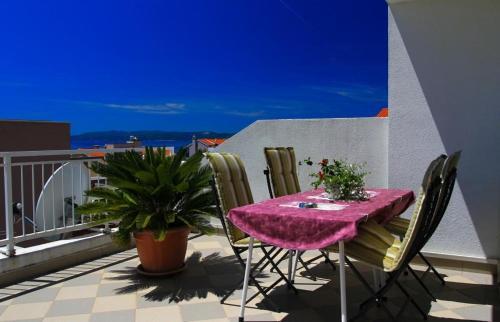 Apartment Makarska 15200c