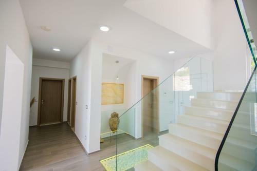 Villa Ctma246/ New Modern House With Private Heated Pool