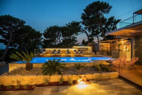Ctma236/ Modern Decorated Villa With Private Pool