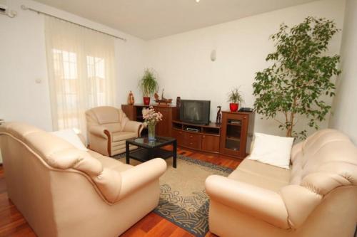 Apartment Makarska 6765a