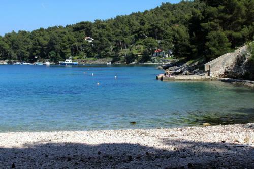 Hostal Double Room Mali Losinj 2495g