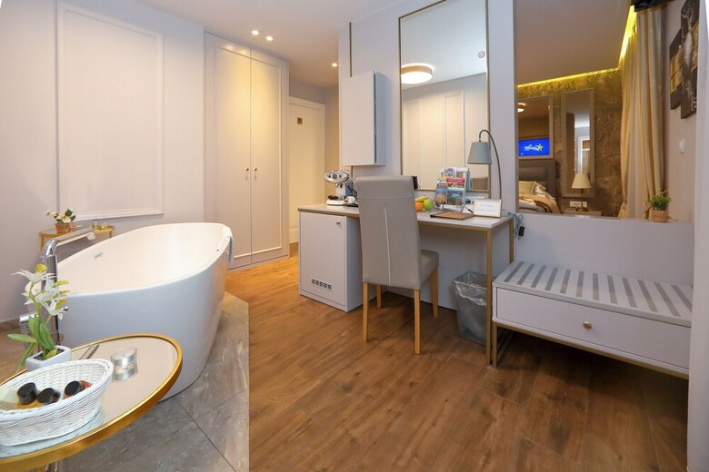 Bed & Breakfast Luxury Rooms Kadena