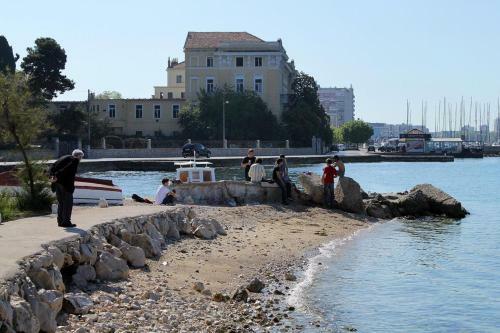 Apartments By The Sea Zadar - 13291